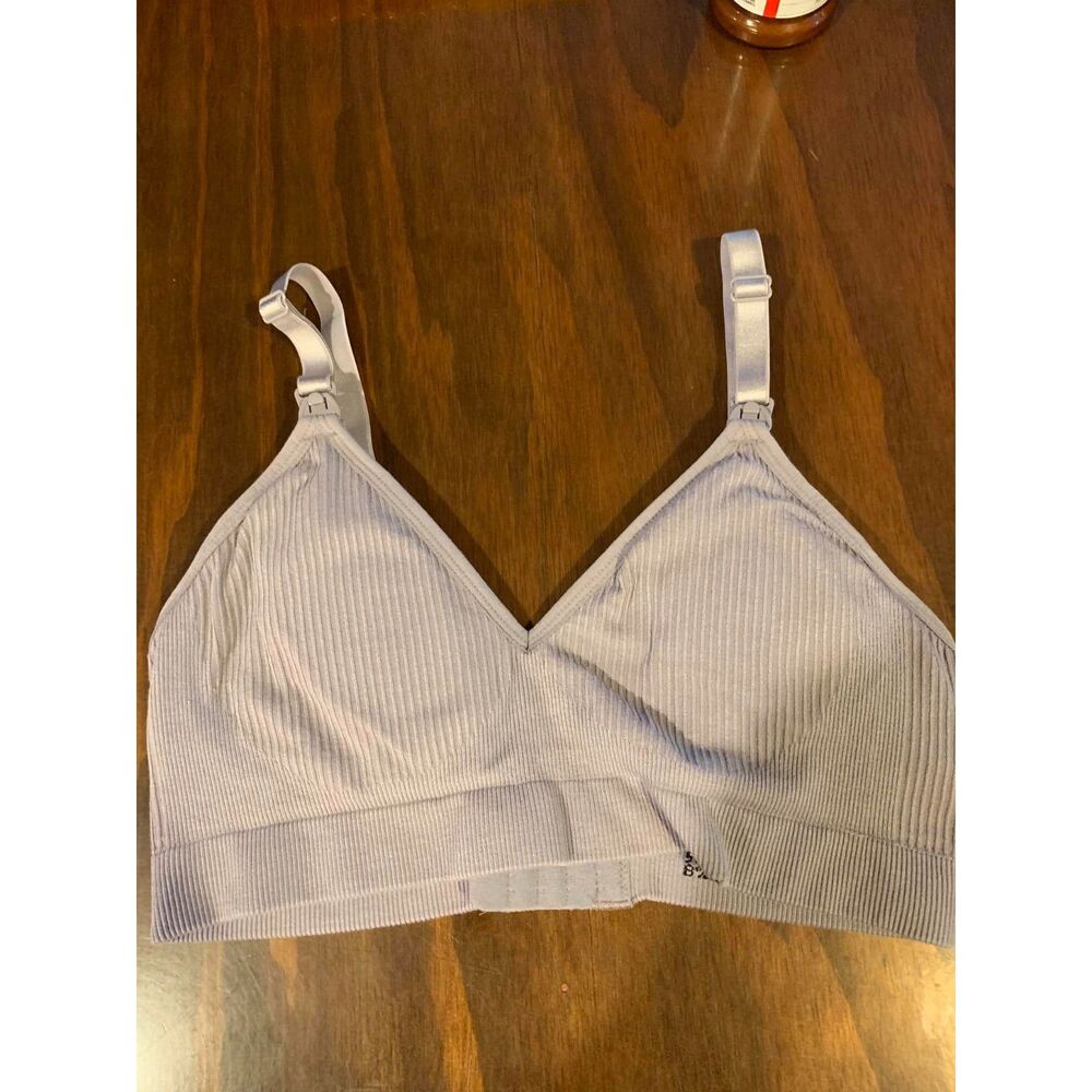 Women's Size Large Violet Bra Comfort Stretch 3 Hook Removeable Pads Purple EUC